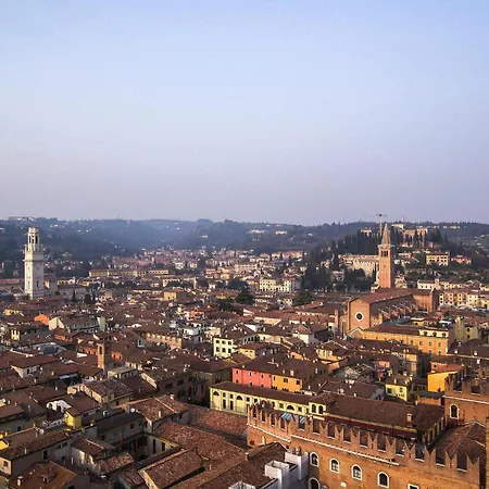 Apartment 2 Bedroom Beautiful In San Martino Buon *