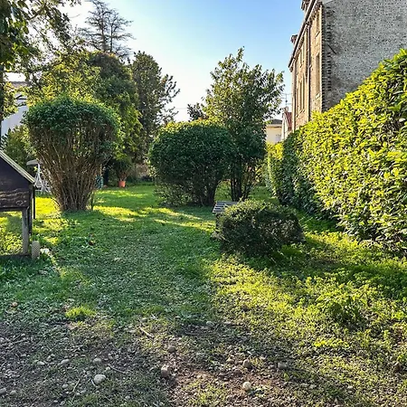 2 Bedroom Beautiful In San Martino Buon Apartment San Martino Buon Albergo